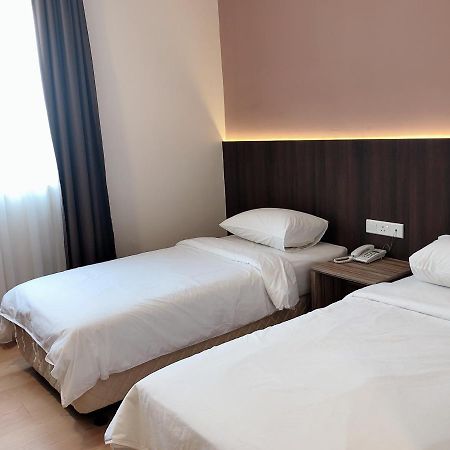 Tumike Hotel Bentong Exterior photo